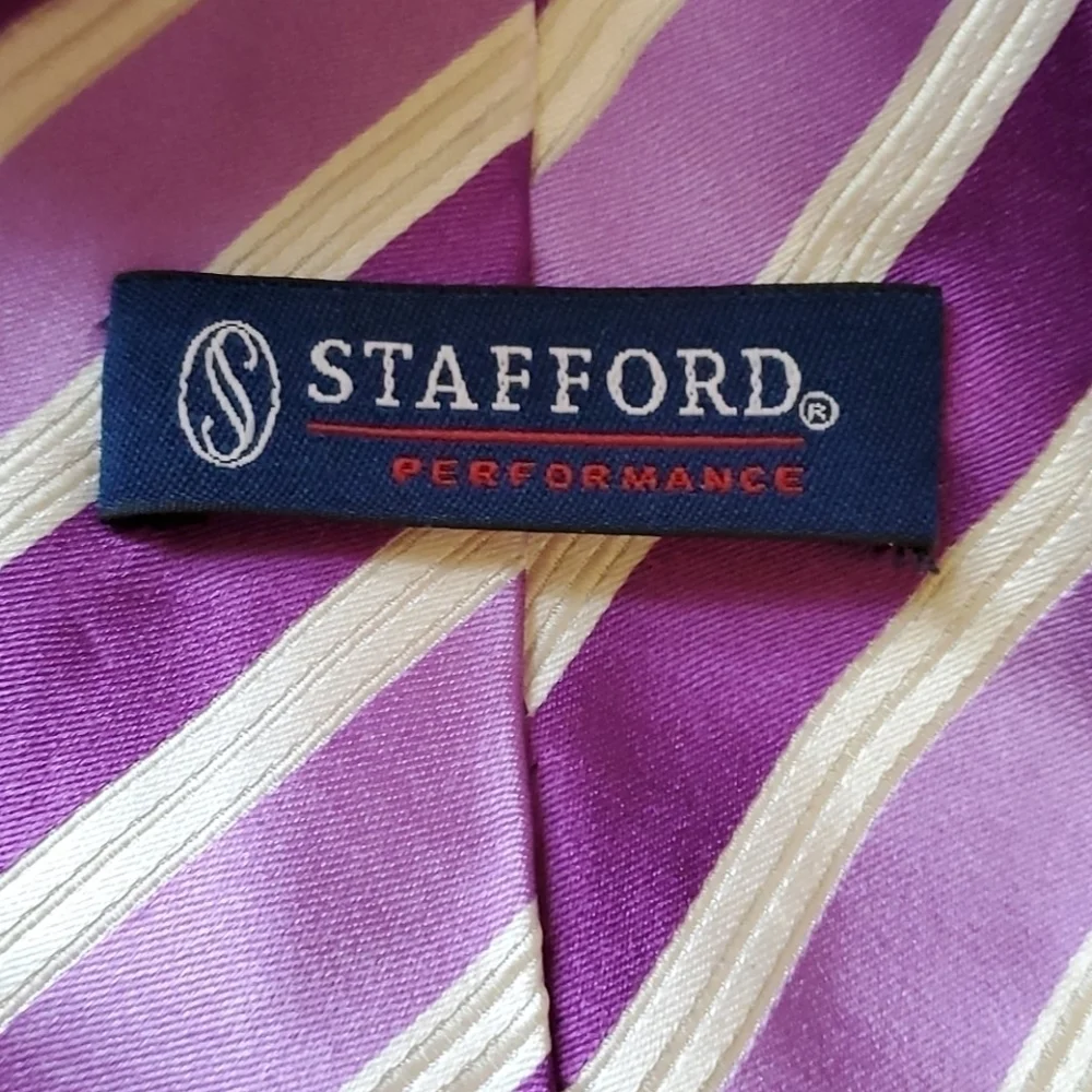 Stafford purple/white striped silk neck tie